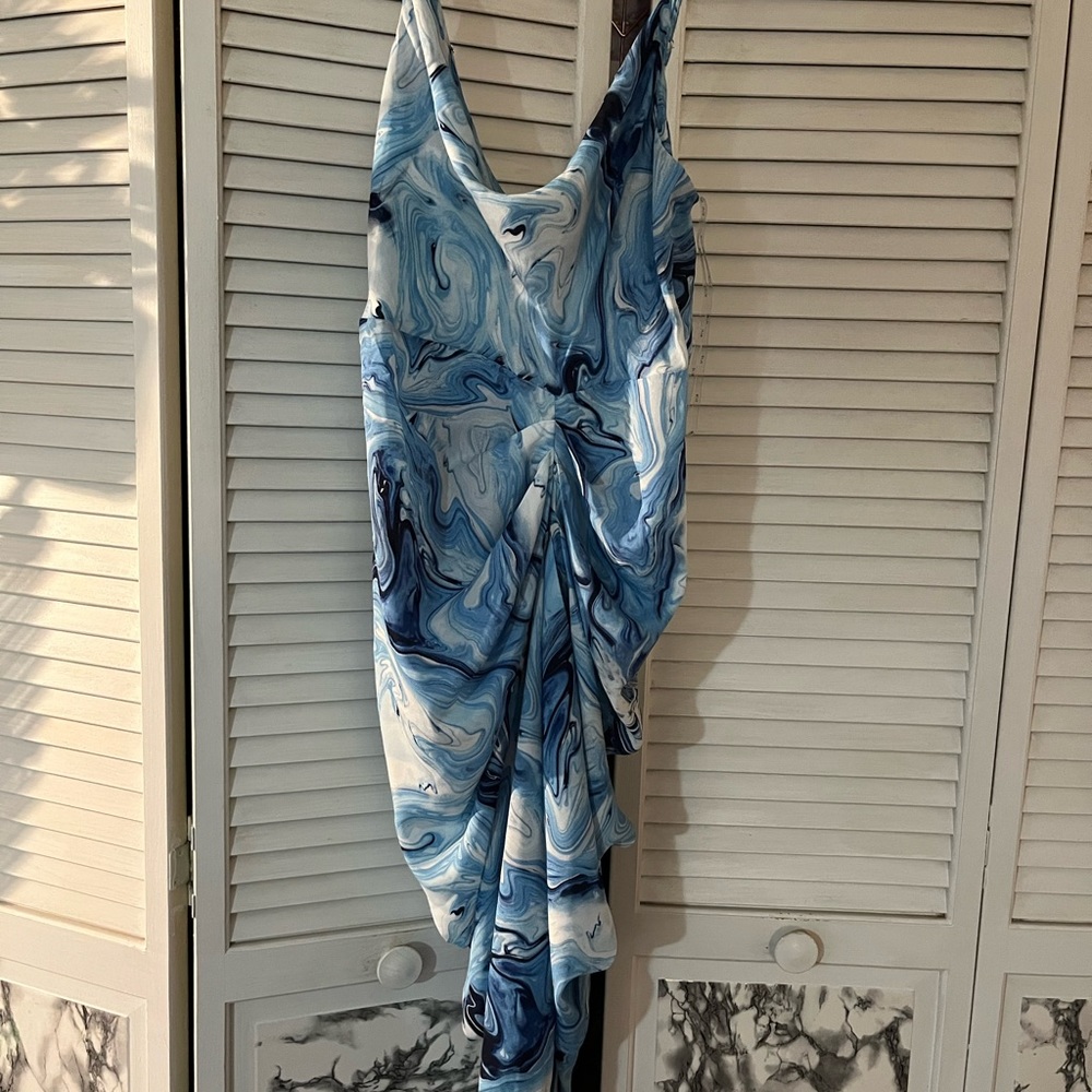 Fashion Nova Marble midi dress